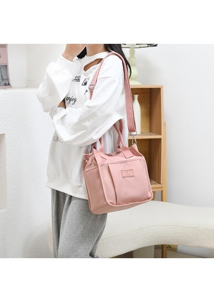 2024 Yeni Sınır Ötesi Kadın Moda Trendi Omuz Çantası Su Geçirmez Naylon Banliyö Crossbody Çanta (Yurt Dışından)