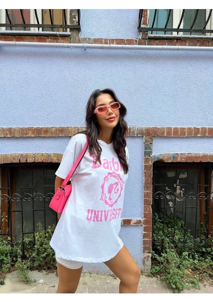 By Helin Ateş Barbie Baskılı Oversize Tshirt