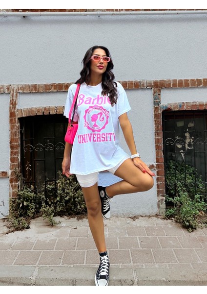 By Helin Ateş Barbie Baskılı Oversize Tshirt