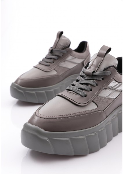 506 Kadin Bağcikli Sneaker Ayakkabi fırsatları