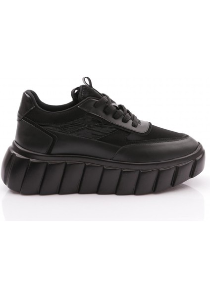 506 Kadin Bağcikli Sneaker Ayakkabi