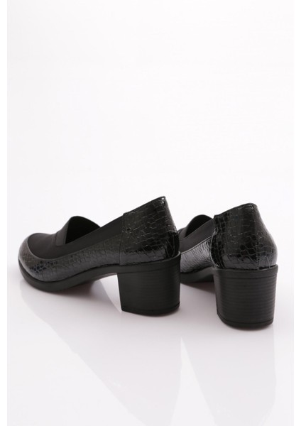 23021 Kadin Topuklu Ayakkabi modelleri