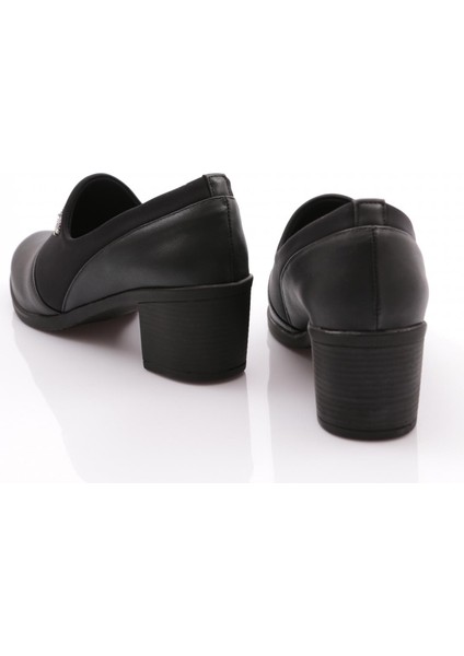 23032 Kadin Kurdela Desenli Topuklu Ayakkabi modelleri