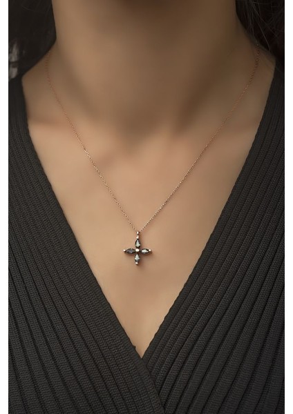 925 Ayar Rose Kaplamalı Mistik Topaz Taşlı Çiçek Gümüş Kolye fiyatları