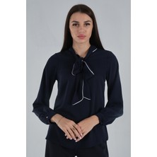 Feminist Lacivert Boyun Şal Bağlama Detaylı Bluz 4594017.02