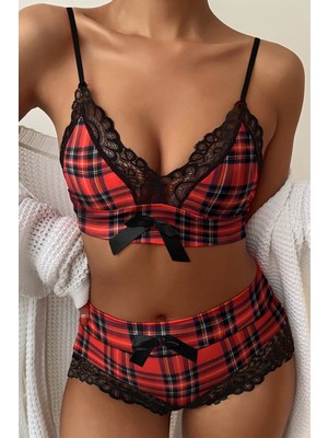 Bella Notte -     Kirmizi Seksi Çok Şık Yüksek Bel Sortlu Takim 18500