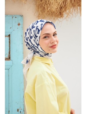 İpekhan Eva Desen Eşarp Krem Lacivert 1132-04