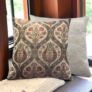 Pillows Store Lale Desenli Krem Kırlent Kılıfı 45 x 45 cm - 2 Adet