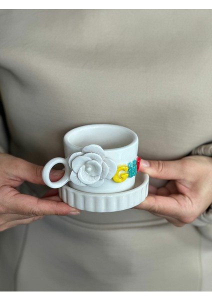 Gül Figürlü Isimli Mug