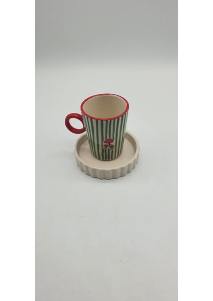 El Boyaması Mantar Dekorlu Çizgili Fincan modelleri