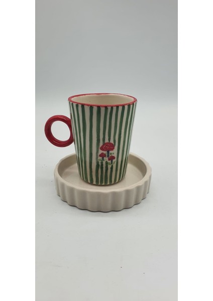 El Boyaması Mantar Dekorlu Çizgili Fincan fırsatları