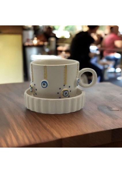 Altın Yaldız Çizgi Noktalı Nazar Fincan Mug indirimleri