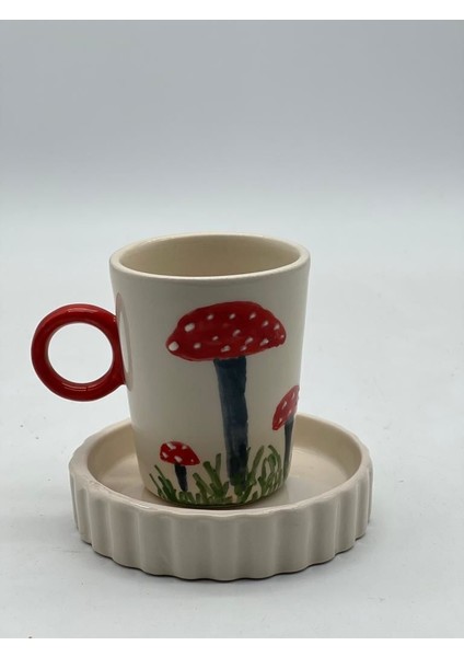 El Boyaması Mantar Dekorlu Fincan fırsatları