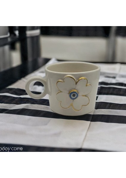Altın Yaldızlı Nazar Boncuklu Yonca Fincan Mug fırsatları