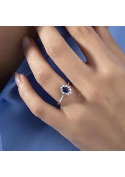 0.88 Ct F-G Vs-Si 3.95 gr 14 K Jwd Safir Yüzük