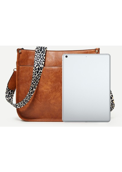 Crossbody Kadın Çantası Kadın Çantası 2023 Avrupa ve Amerika Moda Crossbody Leopar Desenli Omuz Büyük Kapasiteli Tote Çanta (Yurt Dışından)