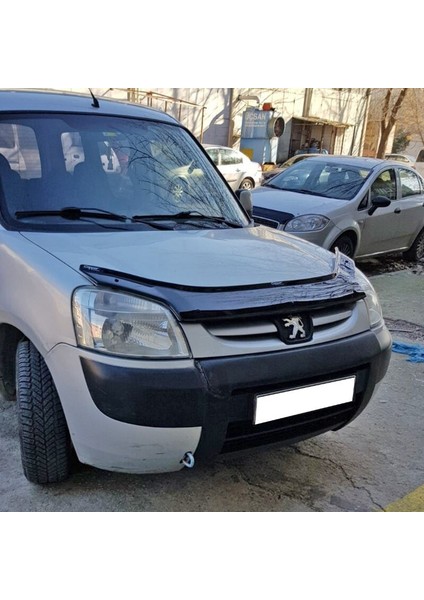 Peugeot Partner 2004 - 2008 Kaput Rüzgarlığı