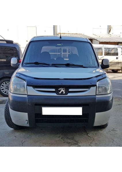 Peugeot Partner 2004 - 2008 Kaput Rüzgarlığı