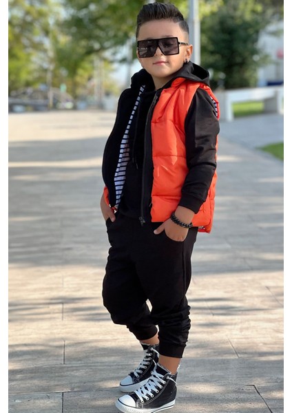 Şişme Yelekli Kapüşonlu Çift Cepli 3'lü Erkek Çocuk Eşofman Takım