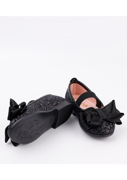 Siyah Simli Fiyonklu Kız Çocuk Ayakkabı Düz Tabanlı Şık Tasarım fiyatları