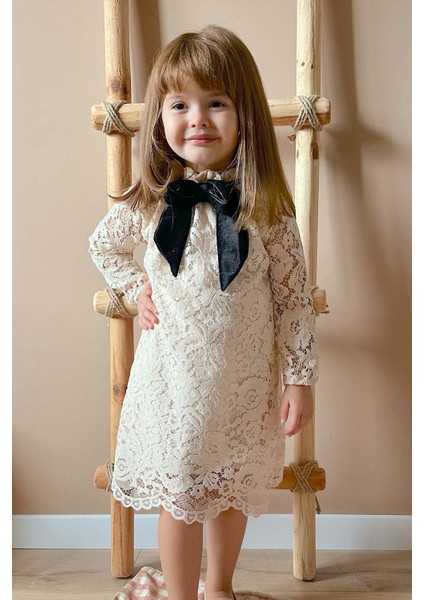 Krem Güpür Fiyonklu Kız Çocuk Elbise - Bessie