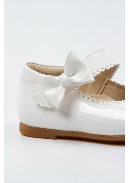 Doria Kız Bebek Soft Tabanlı Beyaz Rugan Babet AB1001 fırsatları