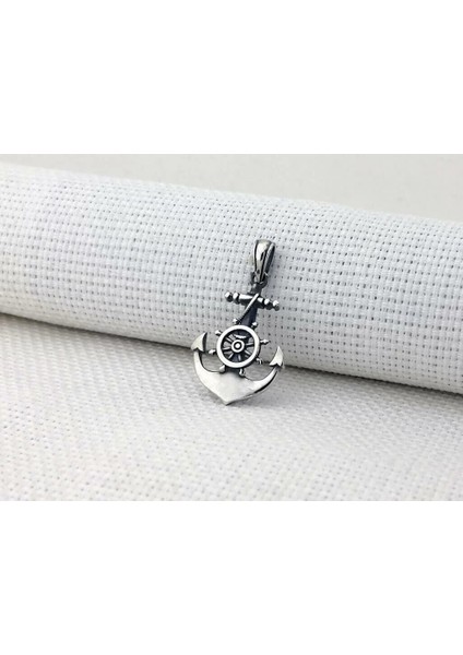 925 Ayar Gümüş Çapa Dümen Motifli Kolye Ucu