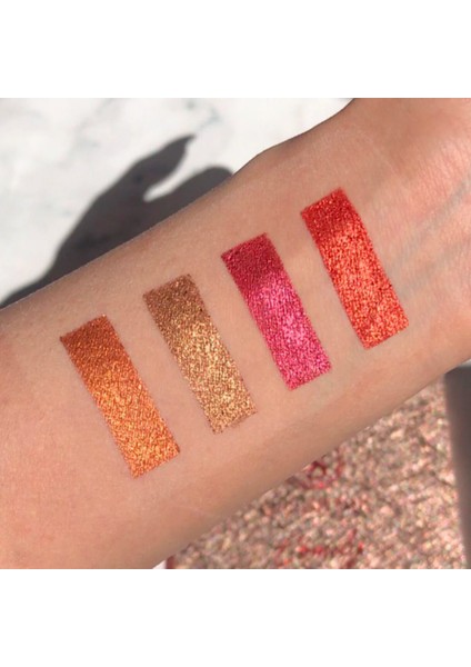 Comely Eyeshadow 16 Renk Far Paleti, Yüksek Pigmentasyon, Topaklanmaz, Kolay Dağılım