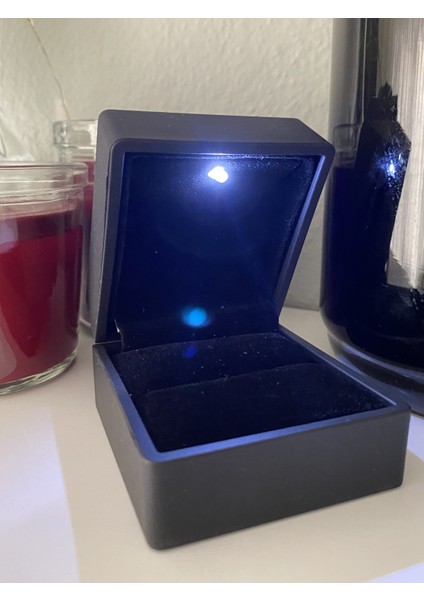 Işıklı Siyah Yüzük Kutusu fiyatları