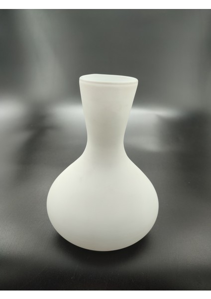 . Avize Lamba Camı. Beyaz Renkli. (Alt Çap: 8.00cm-h:18.00cm)