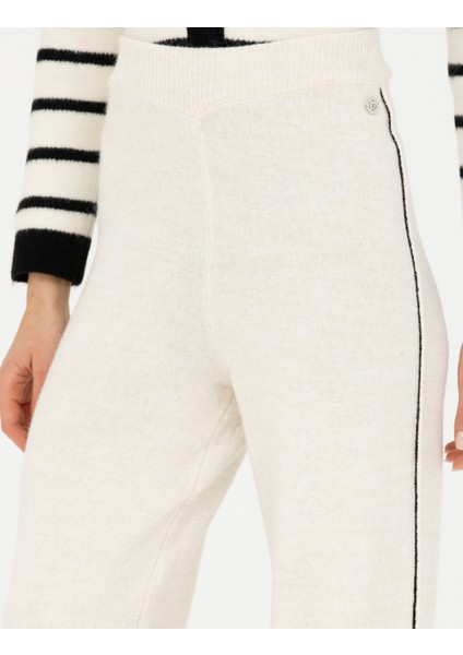 Kadın Ekru Loose Fit Triko Pantolon 50278173-VR019 indirimleri