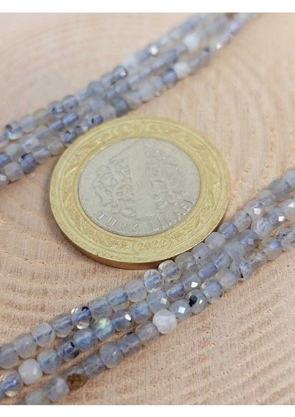 Labradorit Taşı Küp Şekilli Dizi 2.5mm (45304) fiyatları