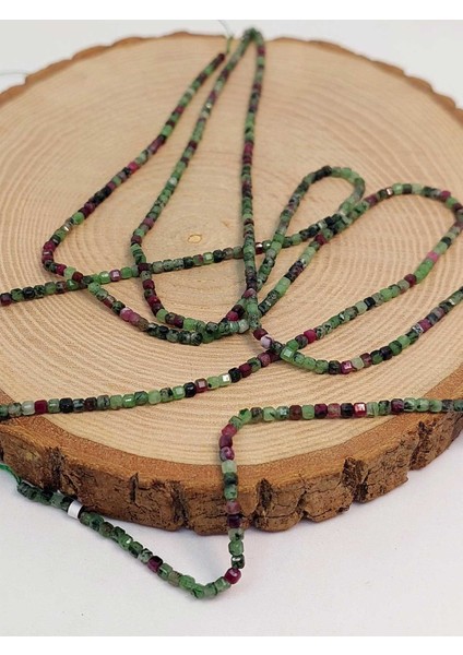 Anyolit (Rubizoit- Rubyzoisit) Taşı Küp Şekilli Dizi 2mm (45306) modelleri