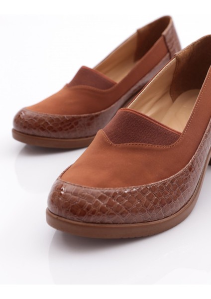 23021 Kadin Topuklu Ayakkabı fırsatları