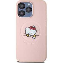 Hello Kitty Apple iPhone 15 Pro Max Hello Kitty Lisans Magsafe Özellik Baskı Logolu Uyuyan Kitty Deri Pembe