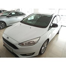 EGD Focus 3.5 Yarasa Ayna Kapağı Plastik Parlak Siyah
