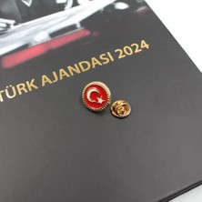 Hediye Rengi Isme Özel Premium 2024 Atatürk Ajandası Kalem ve Broş Seti Tasarım Kutulu