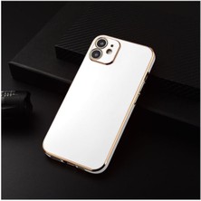 BlueCase Apple iPhone 11 Uyumlu Kılıf Golden Silikon Kılıf Beyaz