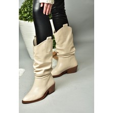 Fox Shoes R280080509 Bej Alçak Topuklu Büzgülü Kadın Çizme