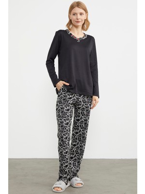 Sementa Yakası Düğme Detaylı Pijama Takım - Siyah