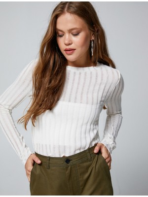 Koton Uzun Kollu Tişört Dar Kesim Bisiklet Yaka Ajurlu