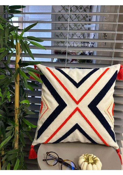 Punch Nakışlı Kırlent Kılıfı fiyatları