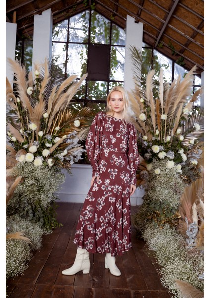 Uzun Kollu Manşetli Kadın Elbise fiyatları