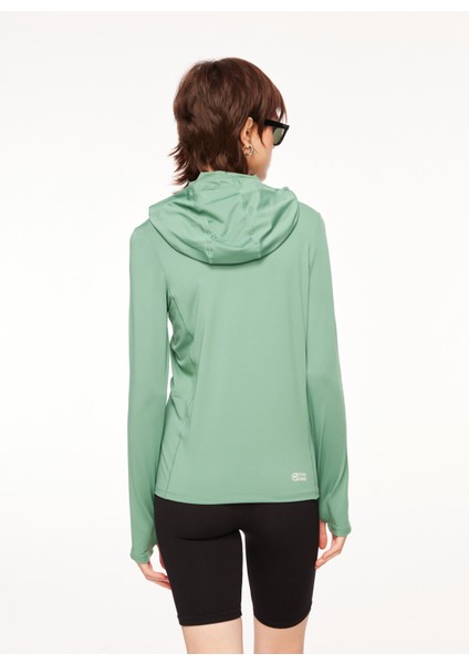 Yeşil Kadın Kapüşon Yaka Sweatshirt M23TOTALTOTAL indirimleri