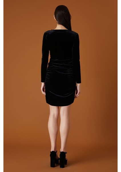 Kadın Pencere Detaylı Kadife Elbise 332116083 Siyah fırsatları