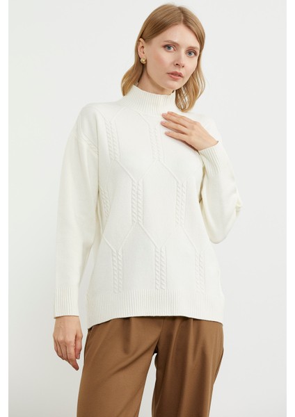 Yarım Balıkçı Desenli Basic Triko Kazak - Kemik