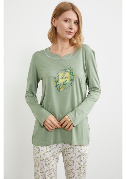 Çiçek Desenli Baskılı Pijama Takım - Yeşil