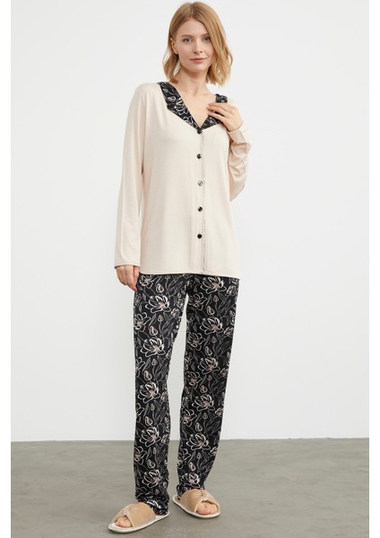 Açık Yaka Düğmeli Pijama Takım - Bej indirimleri