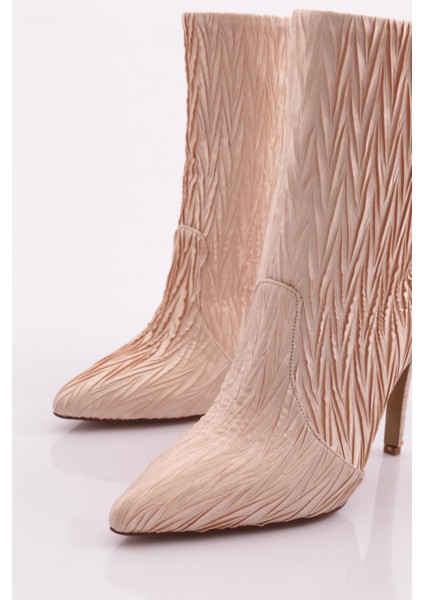 30505-1 Kadın Bot modelleri