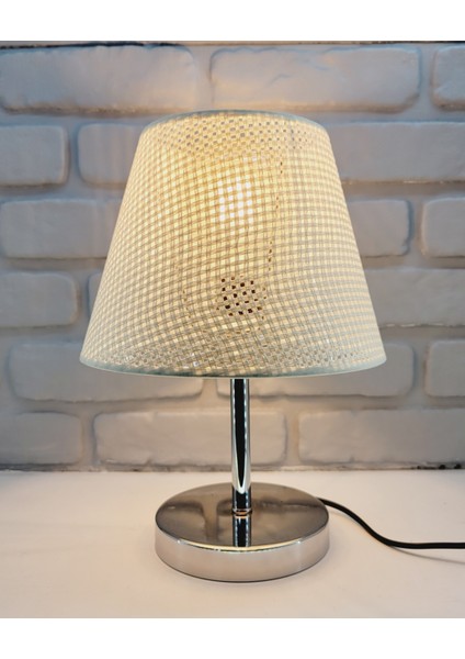 Krom Kaplama Metal Ayak Hasır Hazeran Açık Krem Konik Model Şapkalı Abajur Masa Lambası modelleri